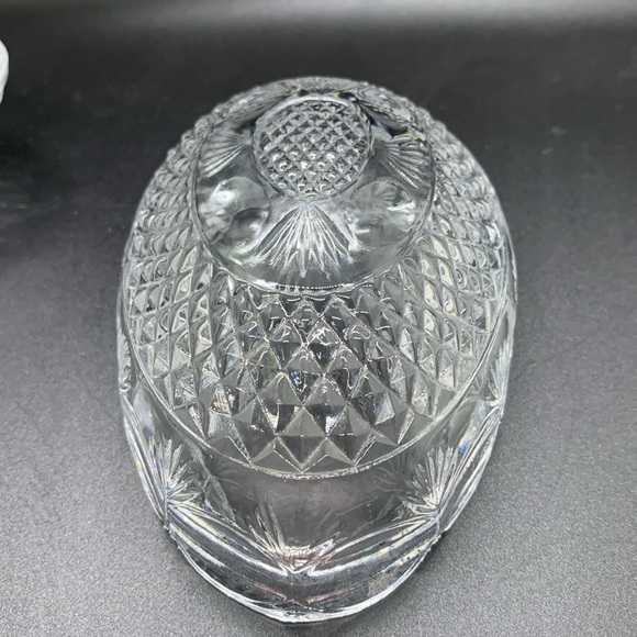 AVON 1977 Mother’s Day Crystal Egg! - Picture 6 of 8